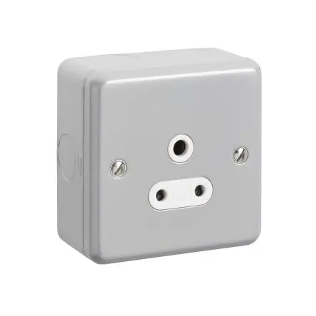 Produktfoto 1 von MK Electric Metalclad Plus Steckdose Geschaltet Doppelbuchse, Einfachbuchse 1-fach Aluminium / 5A