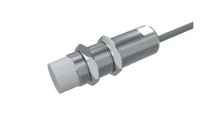 Produktfoto 1 von Carlo Gavazzi ICB M18 Induktiver Näherungssensor, Gewinderohr PnP / 200mA 14 mm, IP67 36 V dc