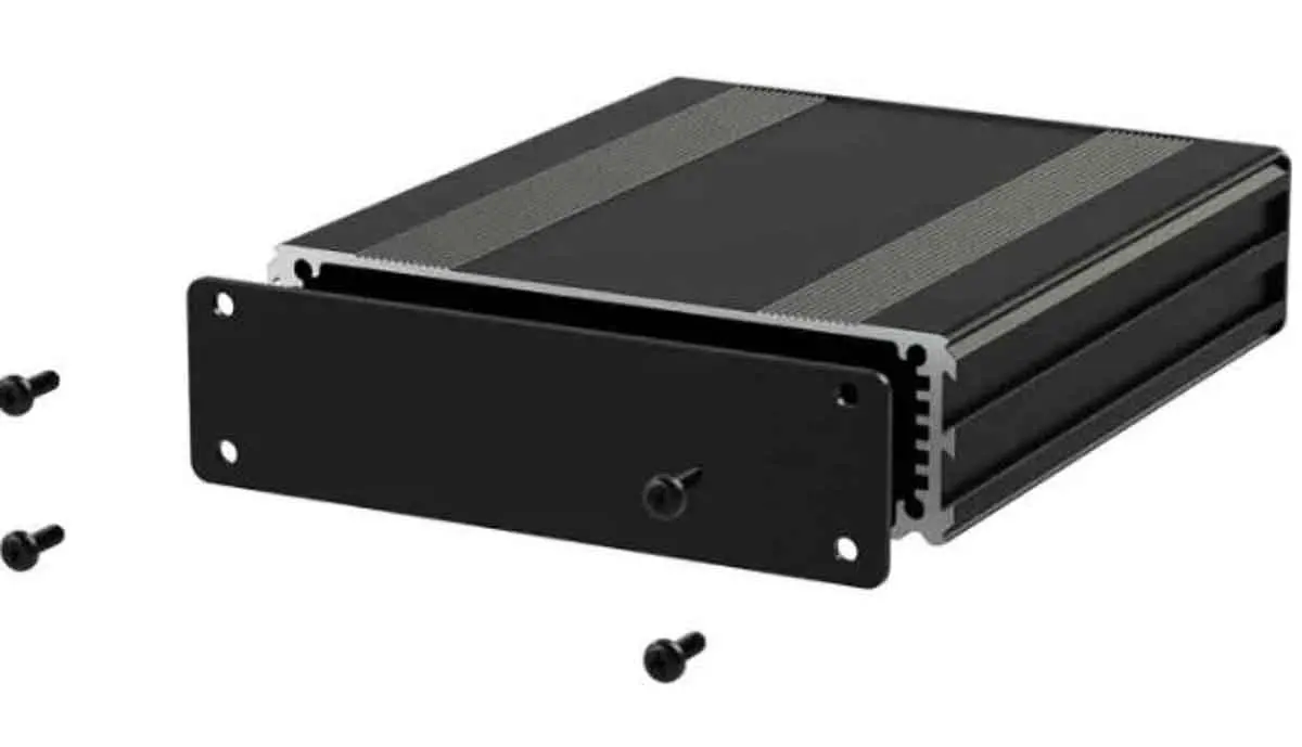 Produktfoto 1 von RS PRO, Schalengehäuse, Schwarz, Aluminium 30 mm, 220 mm, 108.5 mm