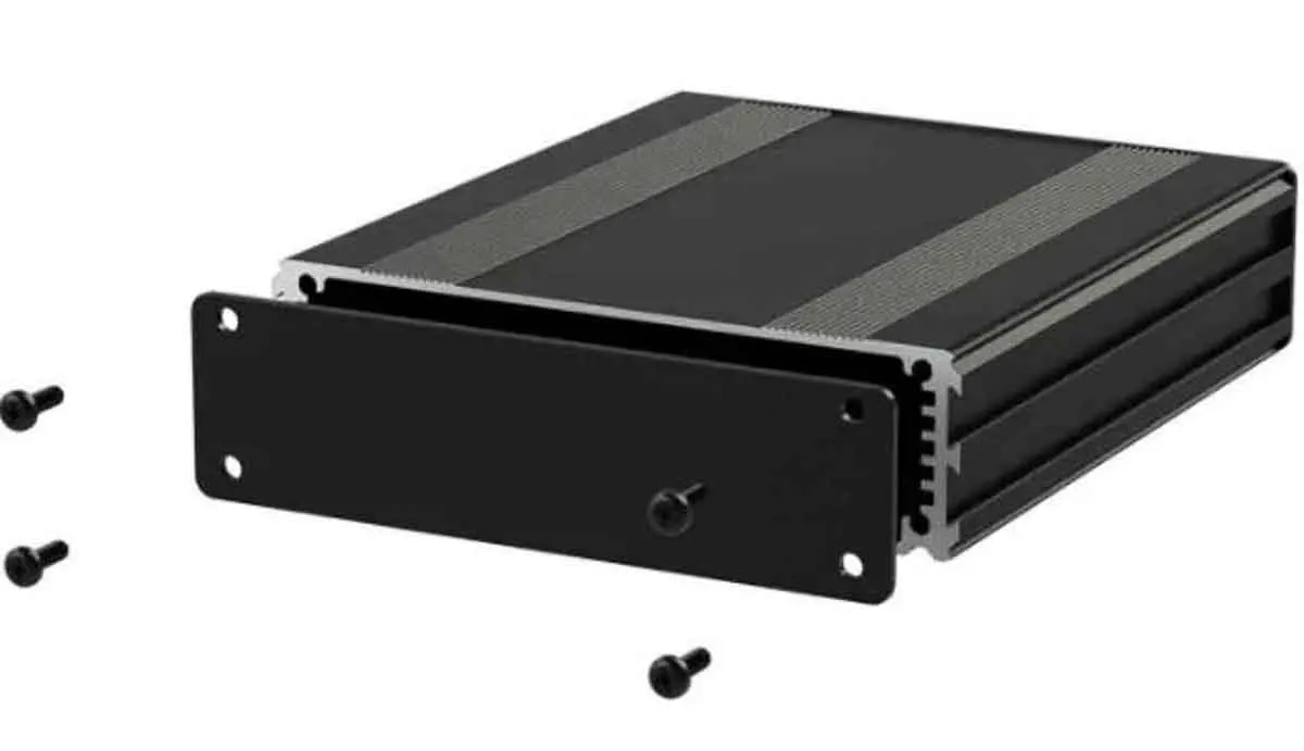 Produktfoto 1 von RS PRO, Schalengehäuse, Schwarz, Aluminium 30 mm, 80 mm, 108.5 mm