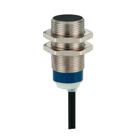 Produktfoto 1 von Telemecanique Sensors XS M18 Induktiver Näherungssensor, Gewinderohr PnP / 200mA dc 5 mm, IP69K, IP68 36 V dc