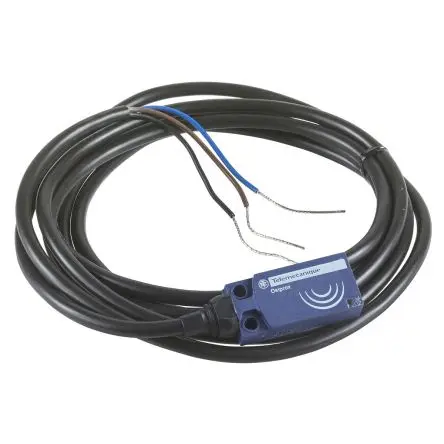 Produktfoto 1 von Telemecanique Sensors XS Induktiver Näherungssensor, Kubisch 2-adrig / 100mA 5 mm, IP68 36 V dc