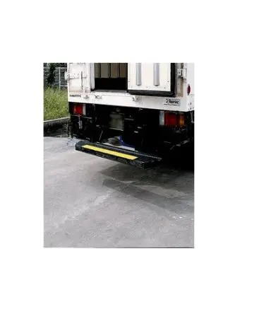 Produktfoto 1 von 3M 600 Safety-Walk 600 Antirutsch-Bodenmarkierungsband Schwarz, Stärke 1.17 mm, 102mm x 18.3 m