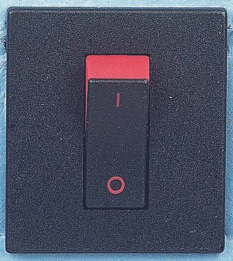 Produktfoto 1 von Carling Panel Wippschalter DSPT Ein-Neutral-Ein, 7A, IP66