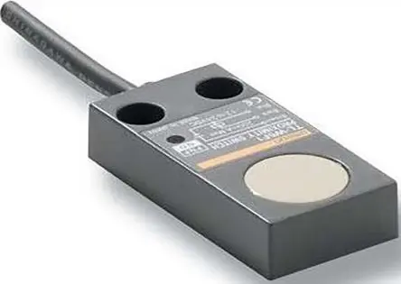 Produktfoto 1 von Omron TLW M3 Induktiver Näherungssensor, Kubisch NPN / 200mA 20 mm, IP67 1000 V ac 24 V dc