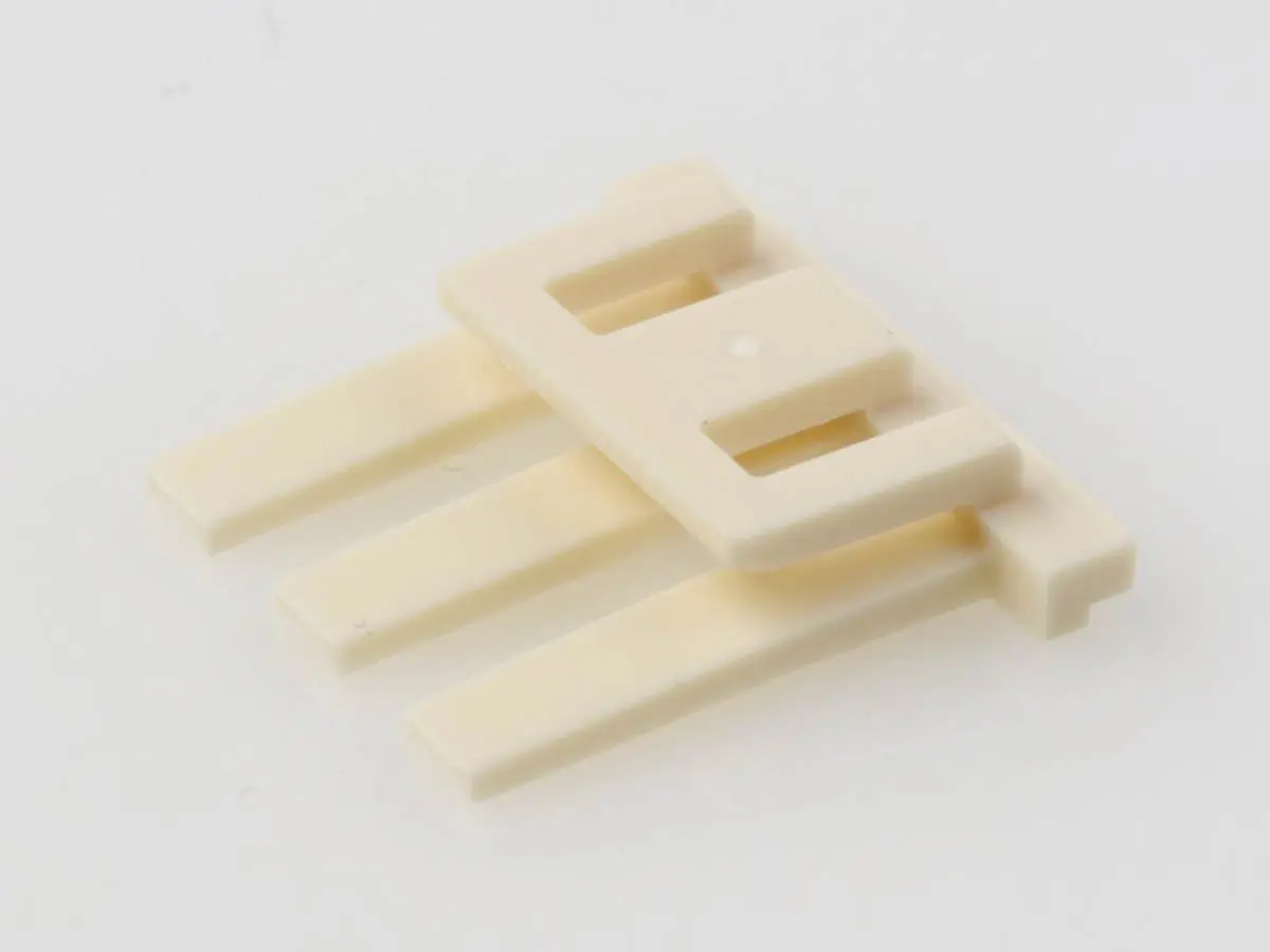 Produktfoto 1 von Molex 172709 Stecker Leiterplattensteckverbinder Gehäuse 4.2 mm, 3-polig / 1-reihig Gerade