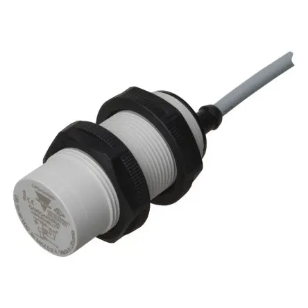 Carlo Gavazzi M30 Kapazitiver Näherungssensor 25 mm, Gewinderohr / 200mA PnP, IP67, IP69K 40 V dc