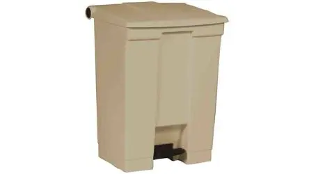 Produktfoto 1 von Rubbermaid Commercial Products Legacy Step-On Kunststoff Mülleimer 68L Beige mit Pedal T 673.1 mm H. 673.1 mm B. 501.7mm