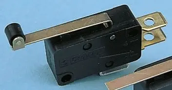 Produktfoto 1 von Crouzet Mikroschalter Rollenhebel-Betätiger Stecker, 1-poliger Wechsler, 250 V ac, 16A 2N -20 °C - 125 °C