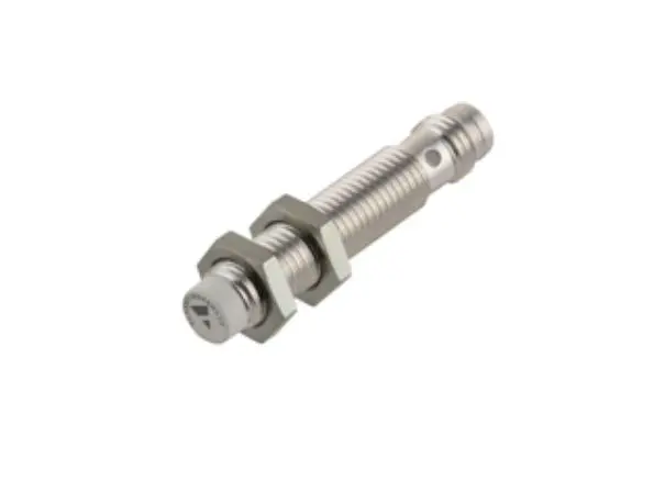 Produktfoto 1 von Carlo Gavazzi M8 Näherungssensor Induktiv, Gewinderohr 4 mm IO-Link 10 → 30 VDC / 100 mA, IP67