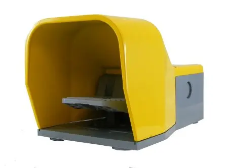 Produktfoto 1 von RS PRO Mittelschwere Einsätze Fußschalter Sprungkontakt, 1 Schließer/1 Öffner Thermoplast, 6A 400 V ac