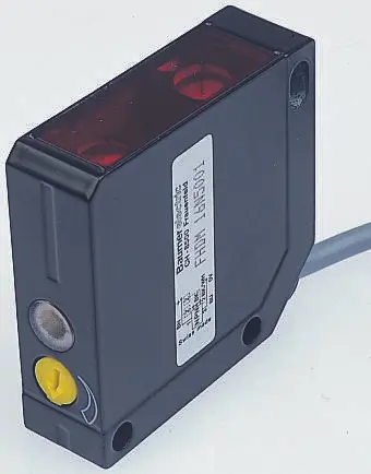 Produktfoto 1 von Baumer FPDM 16P Kubisch Optischer Sensor, Reflektierend, PnP Ausgang, 4-polig