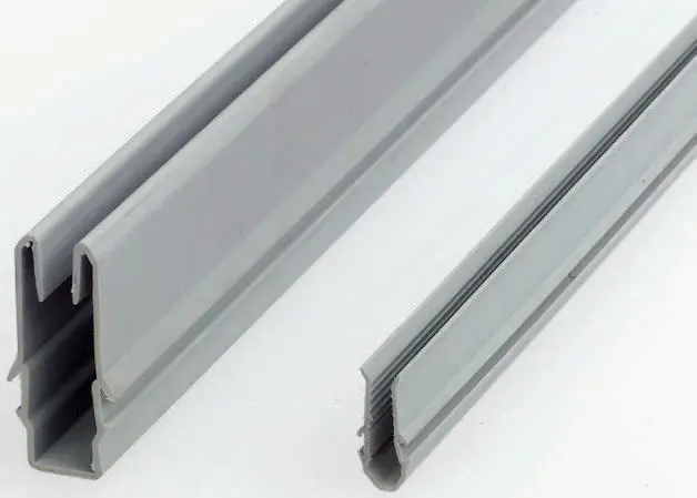 Produktfoto 1 von FlexLink XDET Xd Abdeckstreifen für Nutgr. 5.5 mm für St.Profil 44 mm, L. 3 m, Kunststoff, Grau