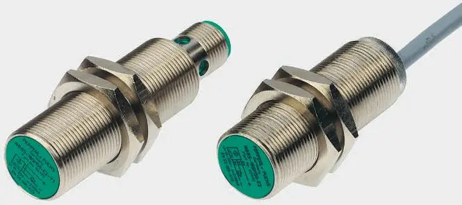 Produktfoto 1 von Pepperl + Fuchs M30 Näherungssensor Induktiv, Gewinderohr 10 mm NPN 5 → 36 V dc / 200 mA NO, IP68