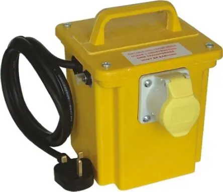 Produktfoto 1 von Carroll & Meynell 1 CM10001 Baustellentransformator 500 VA, Primär 230 V ac / Sekundär ±55 V ac, 4 A Typ G – Britisch
