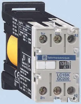 Produktfoto 1 von Schneider Electric TeSyS SK Schütz 110V ac-Spule, 2-polig, 690V ac / 6 A 110V ac 2.2 kW 2 Schließer Motorsteuerung