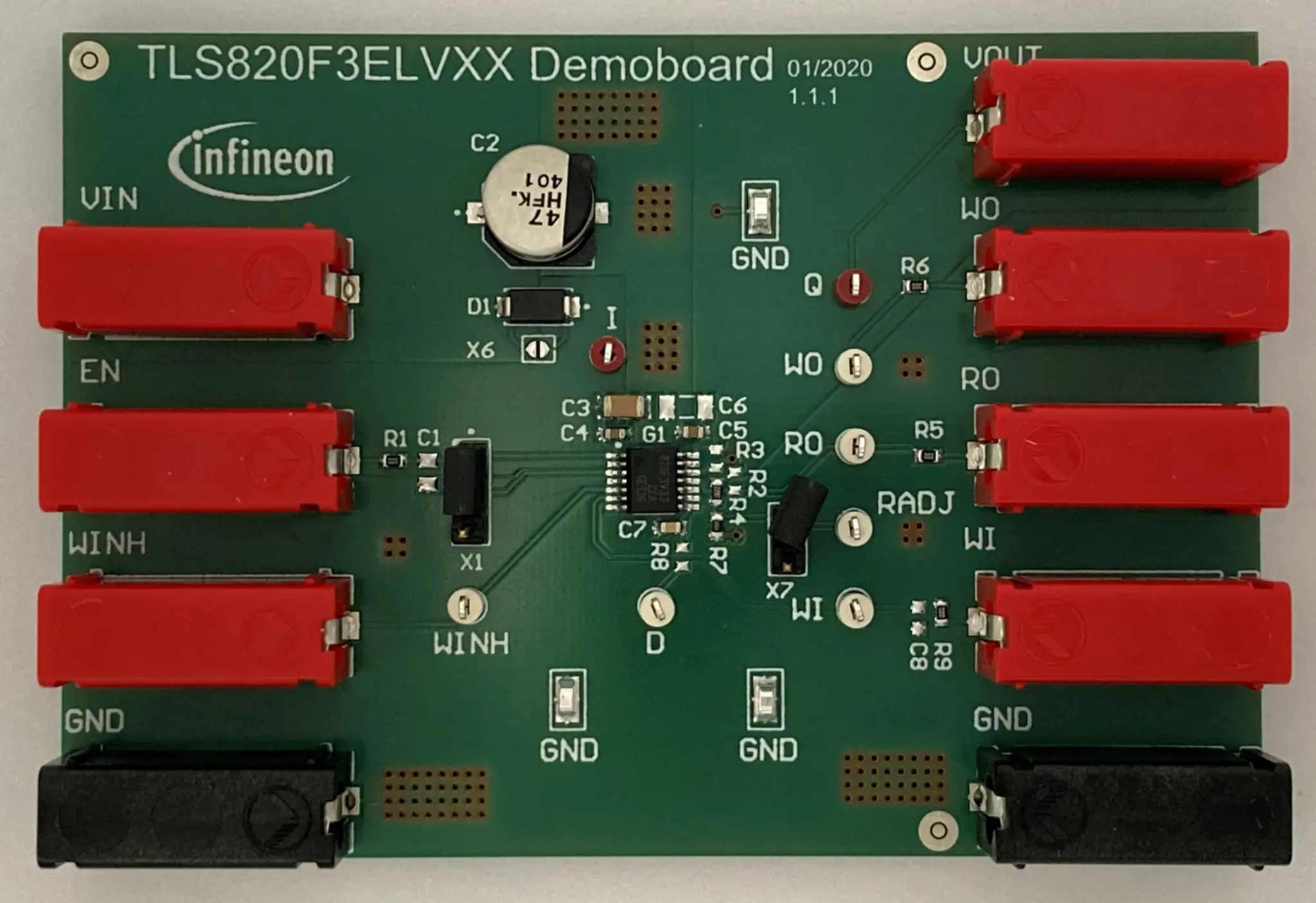 Produktfoto 1 von Infineon TLS820F3ELV33 Evaluierungsplatine, TLS820F3ELV33 Evaluierungsplatine