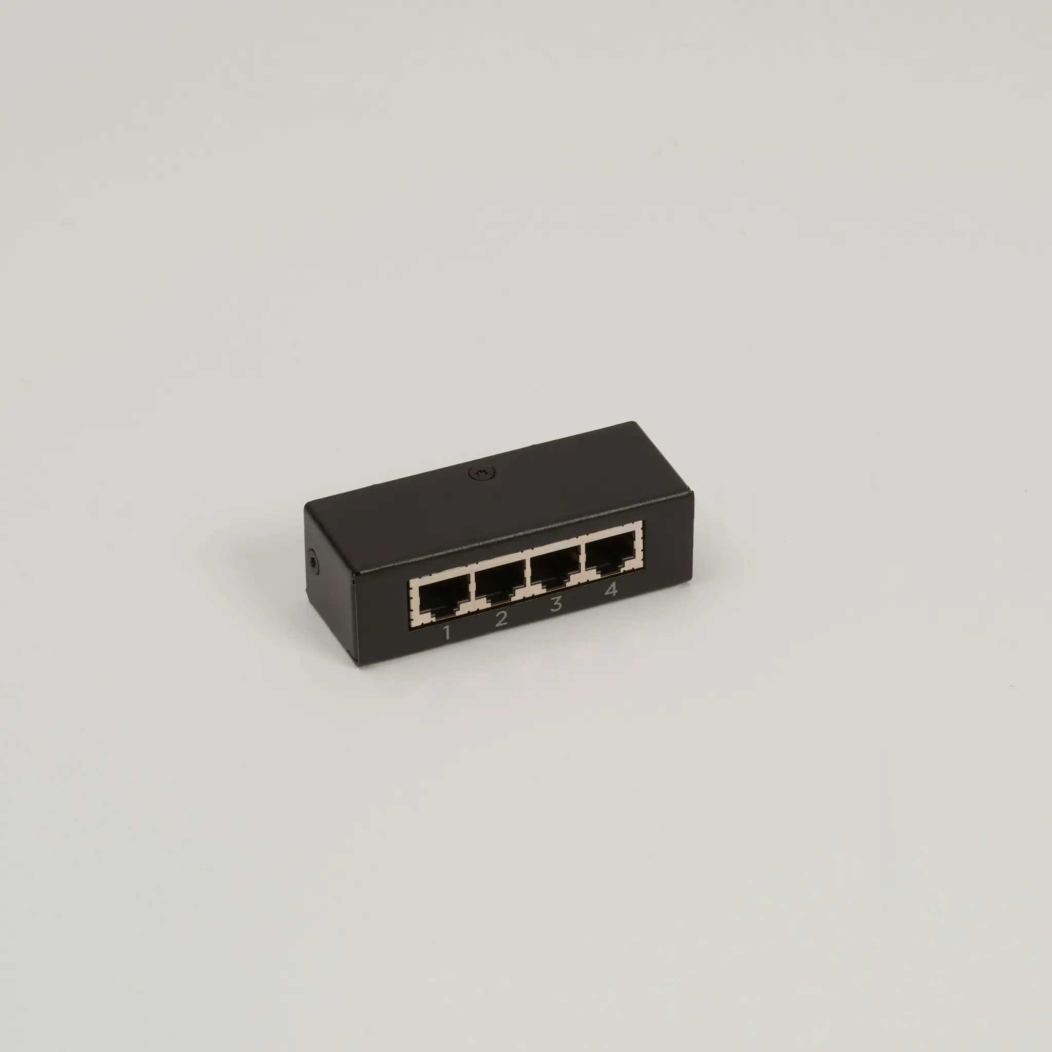 Produktfoto 1 von APC APDU Sensorhub 4 Anschlüsse Gerade