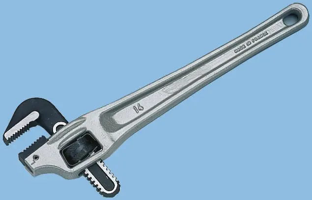 Produktfoto 1 von Facom Schraubenschlüssel 90° versetzt, Metall Griff, Backenweite 60 mm, / Länge 450 mm