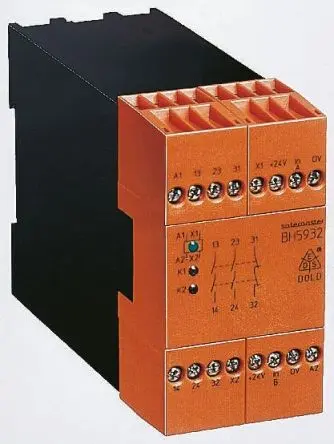 Produktfoto 1 von Dold SAFEMASTER S Sicherheitsrelais IEC/EN 60 947-5-1, IEC/EN 61508, IEC/EN 62061, EN 418, IEC/EN 62 061, IEC/EN 60