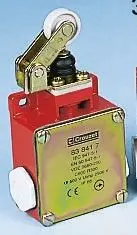 Produktfoto 1 von Crouzet 8384 Endschalter, Rollenhebel 2 Öffner, IP66, Metall 240V ac 3A