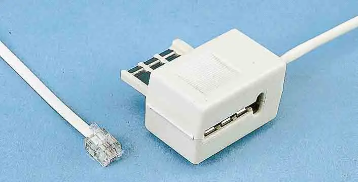 Produktfoto 1 von Decelect Stecker Telefonverlängerungskabel RJ11 Stecker 3 m Schwarz