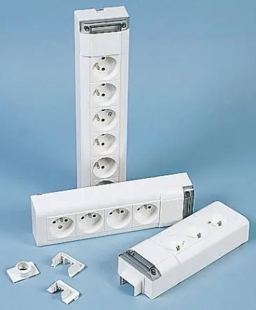 Produktfoto 1 von Legrand Typ E Mehrfachsteckdose, 3-fach 16A, 250V ac