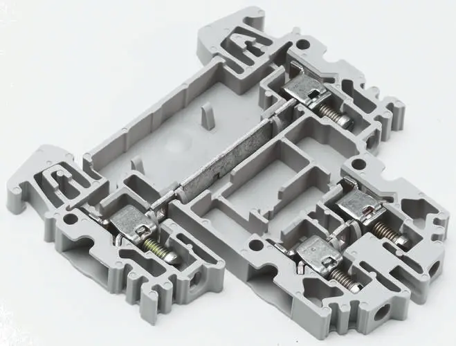 Weidmüller WDK Doppelstock Reihenklemmen 2 Gelb, Grün, 4 mm², 800 V Schraubbefestigung