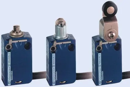 Produktfoto 1 von Telemecanique Sensors OsiSense XC Endschalter, Rollenhebel 1 Schließer/1 Öffner, IP66, IP67, IP68, Zinklegierung 240V ac
