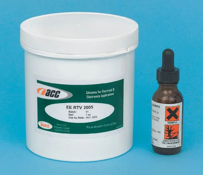 Produktfoto 1 von Acc Silicones SE 2005 Silikon Vergussmasse, Aushärtung 24 h Doppelkartusche 1000 g Shore A40 Weiß