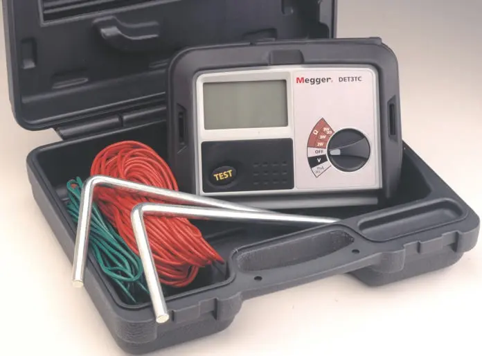 Produktfoto 1 von Megger DET3TC LCD Erdungsprüfgerät CAT IV 100 V, bis 2kΩ, ISO-kalibriert