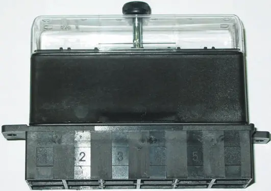 ETA Montagesockel für 1170 Überlastschalter