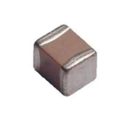 Produktfoto 1 von Yageo, Oberfläche Keramik-Vielschichtkondensator X7R, 100 pF ±10 % / 50V dc, Gehäuse 0603