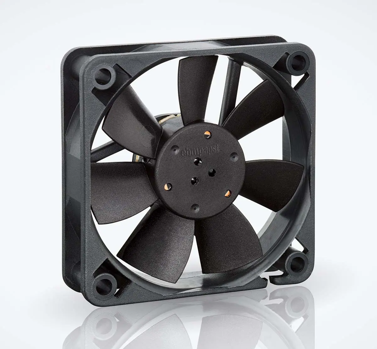 Produktfoto 1 von ebm-papst 600 F DC-Axiallüfter, Gleitlager, 24 V dc / 1.1W, 60 x 60 x 15mm, 3900U/min, 29m³/h