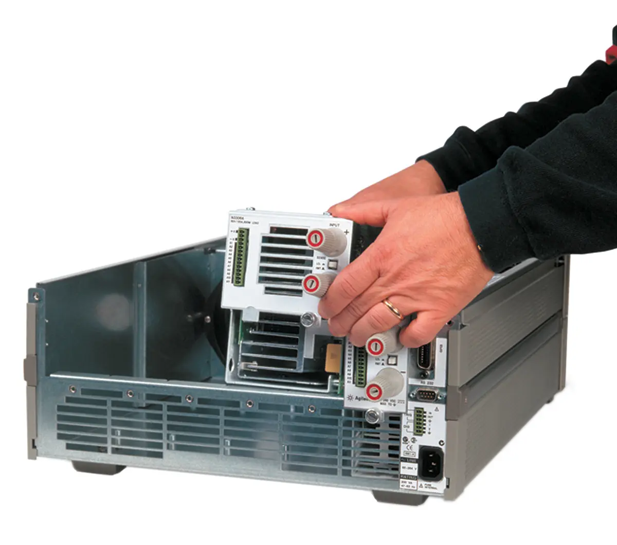 Produktfoto 1 von Keysight Technologies N3300A Elektronische Last, 0 to 600 W, 0 to 120 A / 0/60 V