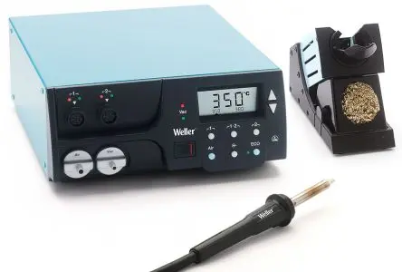 Produktfoto 1 von Weller WR 2000A Heißluftstation, Typ F Entlöten/Heißluft/Löten 300 W / 230V, 5-Kanal LCD