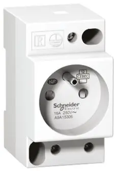 Produktfoto 1 von Schneider Electric Netzstecker und -steckdose Feststehend 16A, 2+E, 250V Weiß Tunnel