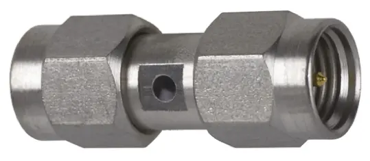 Produktfoto 1 von TE Connectivity HF Adapter, 50 Ω, Gerade, 18 GHz Stecker Stecker, Koaxial Nennspannung