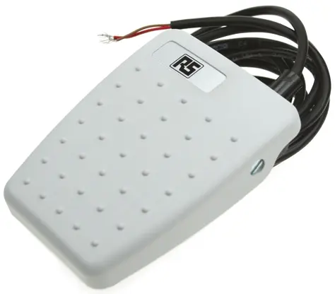 Produktfoto 1 von RS PRO Fußschalter Typ Tast-Fußschalter Tastend, 1-poliger Wechsler, 1,75 A Thermoplast 24V, IP X7