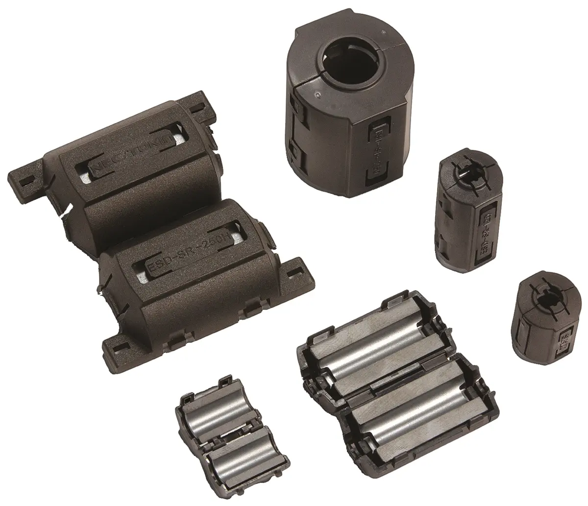 Produktfoto 1 von KEMET ESD-SR Snap-on Cores Ferrit Ringkern, Typ Snap-Ferrit, Ferrit, 350Ω @ 100MHz, 19.6 x 37.4 x 20.3mm, für Kabel-Ø
