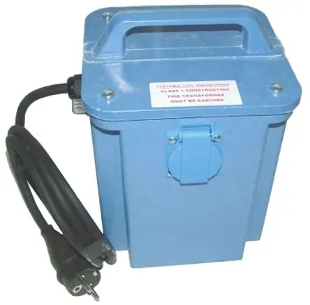 Produktfoto 1 von Carroll & Meynell 1 CM Baustellentransformator 3 kVA, Primär 230 V ac / Sekundär 230 V ac, 16 A Schutzkontakt