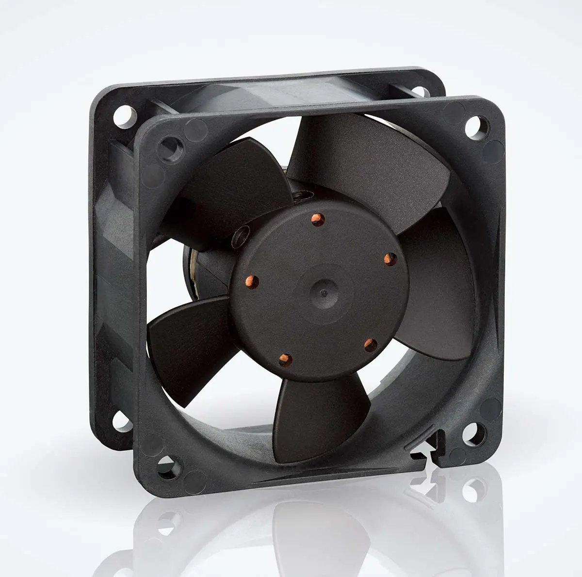 Produktfoto 1 von ebm-papst 600 N Axiallüfter, Kugel, 24V dc / 3 W, 6850 U/min, 56 m³/h IP20 60 mm 25.4mm 25.4 mm