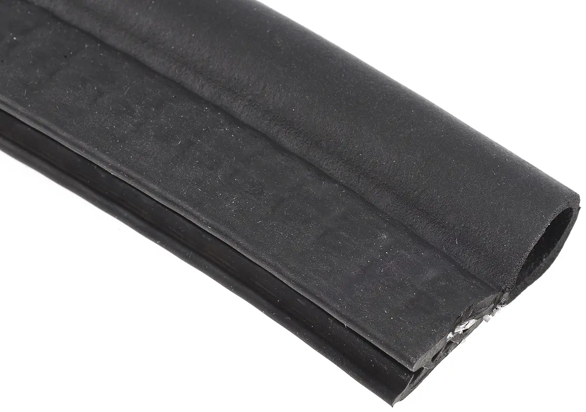 Produktfoto 1 von RS PRO Türdichtung, Kantenschutz, Ethylen-Propylen-Dien-Monomer, Schwarz, B. 14.8 mm, H. 28.5 mm, L. 20 m