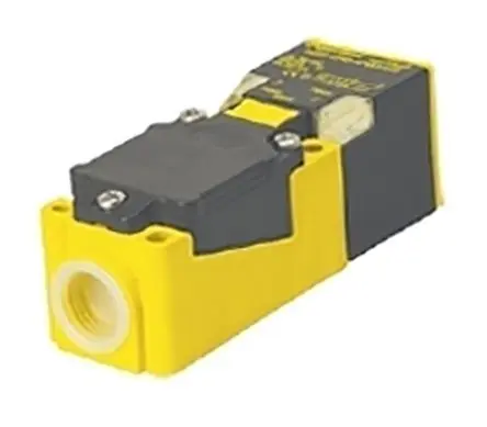 Produktfoto 1 von Turck CP40 1/2-14 NPT in Induktiver Näherungssensor, Kubisch 2-adrig / 300mA, 400 mA 40 mm, IP67 250 V ac 300 V dc
