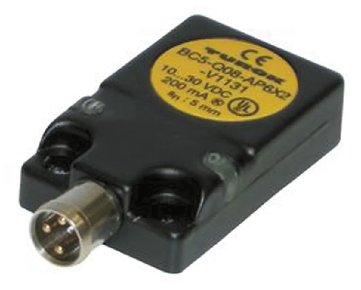 Produktfoto 1 von Turck Näherungssensor Kapazitiv, Kubisch 5 mm PNP 10→ 30 V dc / 200 mA NO, IP67