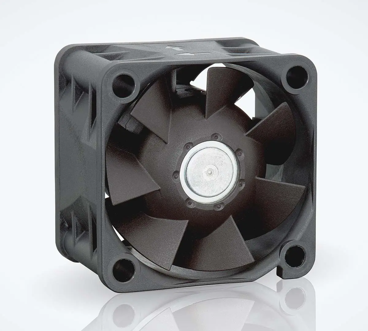 Produktfoto 1 von ebm-papst 420 J Axiallüfter, Kugel, 24V dc / 6.9 W 0.12 A, 17250 U/min, 38 m³/h IP20 40 mm 28mm 28 mm