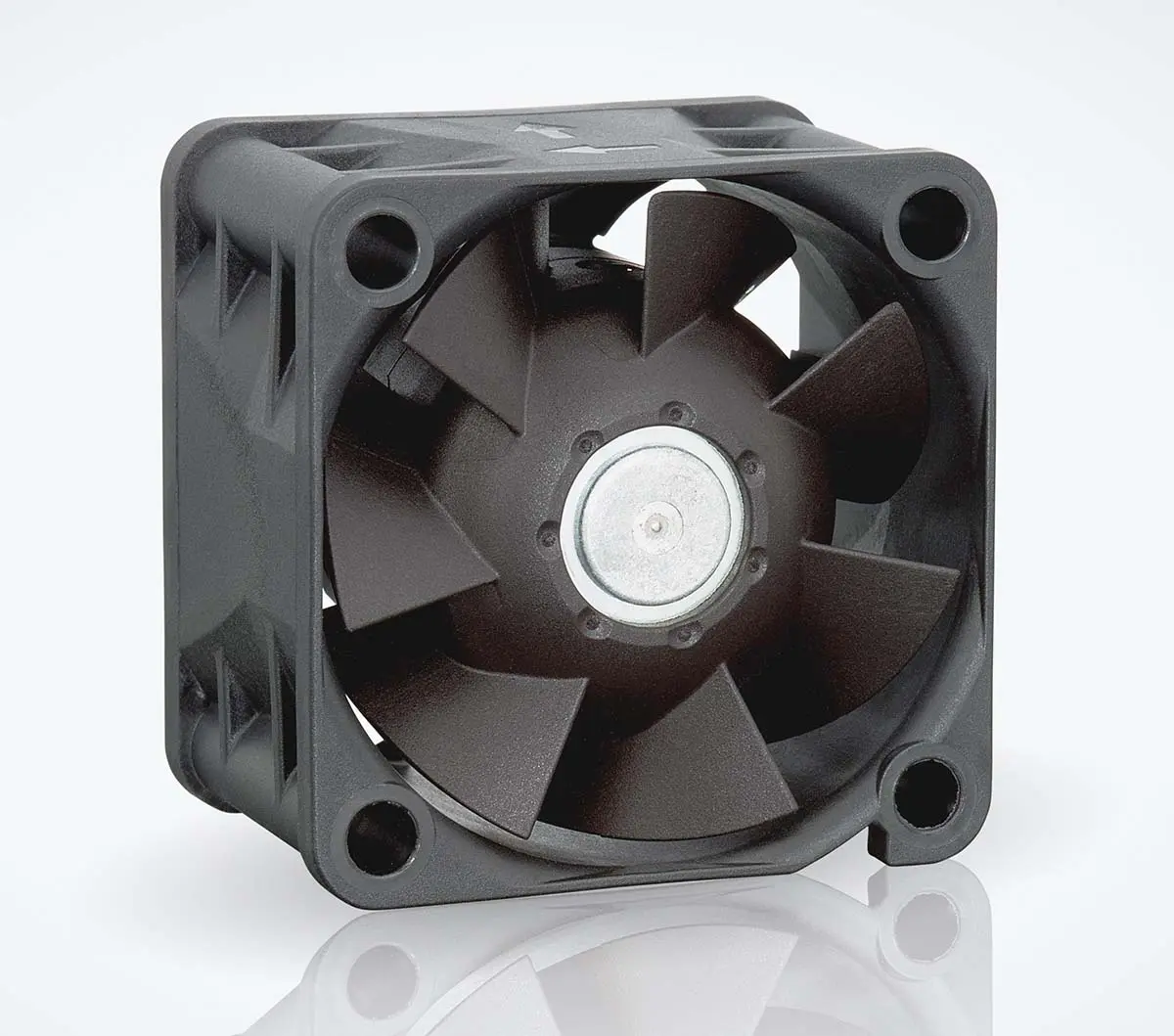 Produktfoto 1 von ebm-papst 420 J DC-Axiallüfter, Kugellager, 24 V dc / 6.9W, 40 x 40 x 28mm, 17250U/min, 38m³/h