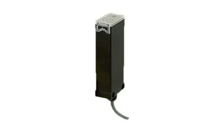 Produktfoto 1 von Carlo Gavazzi Kubisch Optischer Sensor Diffus-reflektierend NPN/PNP Ausgang Kabel 500 mm → 2.5 m Infrarot