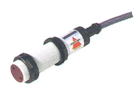 Produktfoto 1 von Carlo Gavazzi PA18 Zylinderförmig Optischer Sensor Diffus Relais Ausgang M12-Stecker 400 mm LED