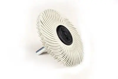 Produktfoto 1 von 3M Nylon TC-gebogen, TS-Gerade, TA-gewinkelt Schleifbürste, Ø 76 mm